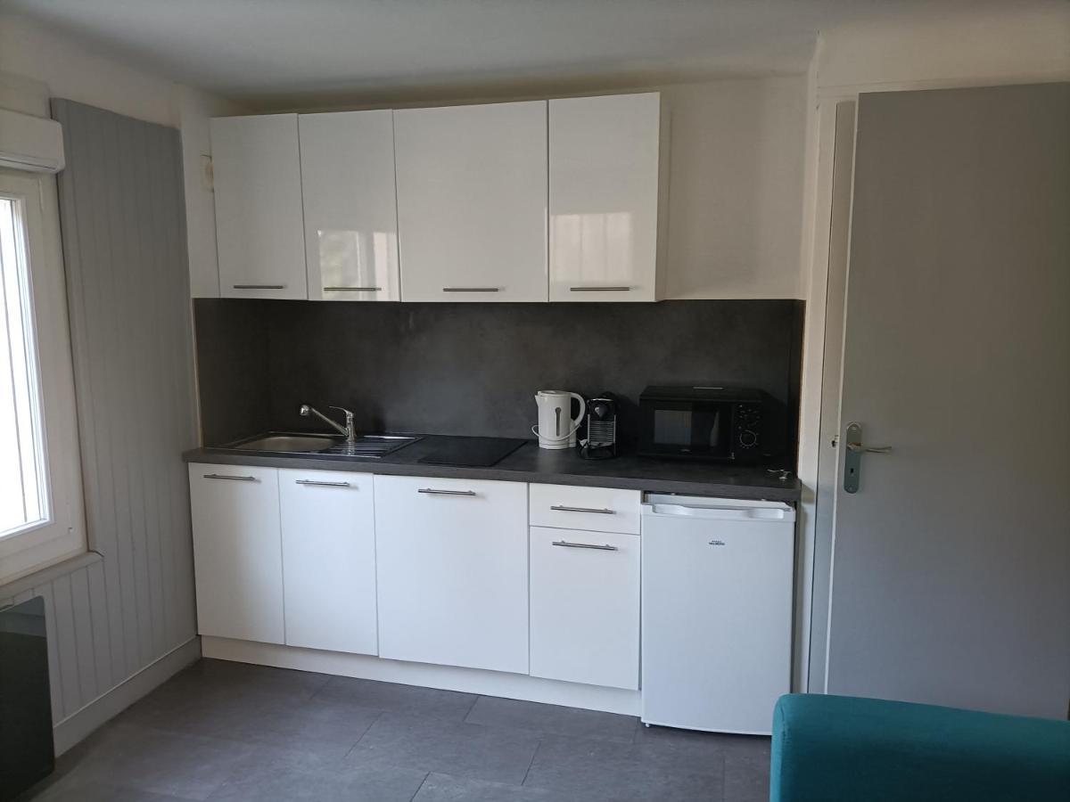 Studio Bormes Village Extérieur photo